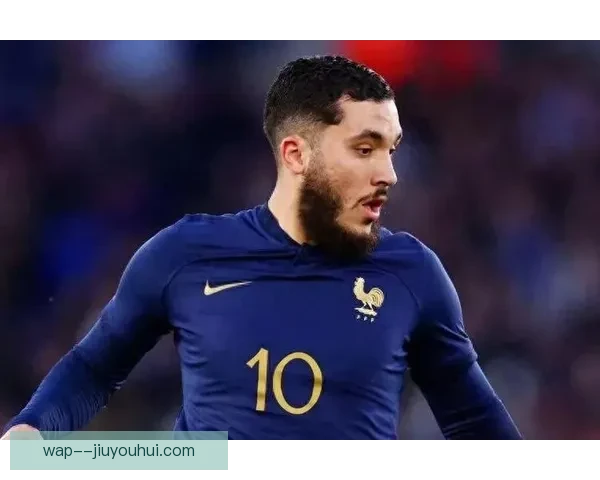 巴黎正式签约雷恩飞翼德西雷杜埃 完成转会交易