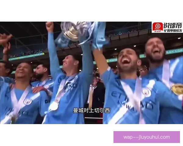 切尔西女足凭借净胜球优势惊险夺得英超冠军力压曼城捧杯